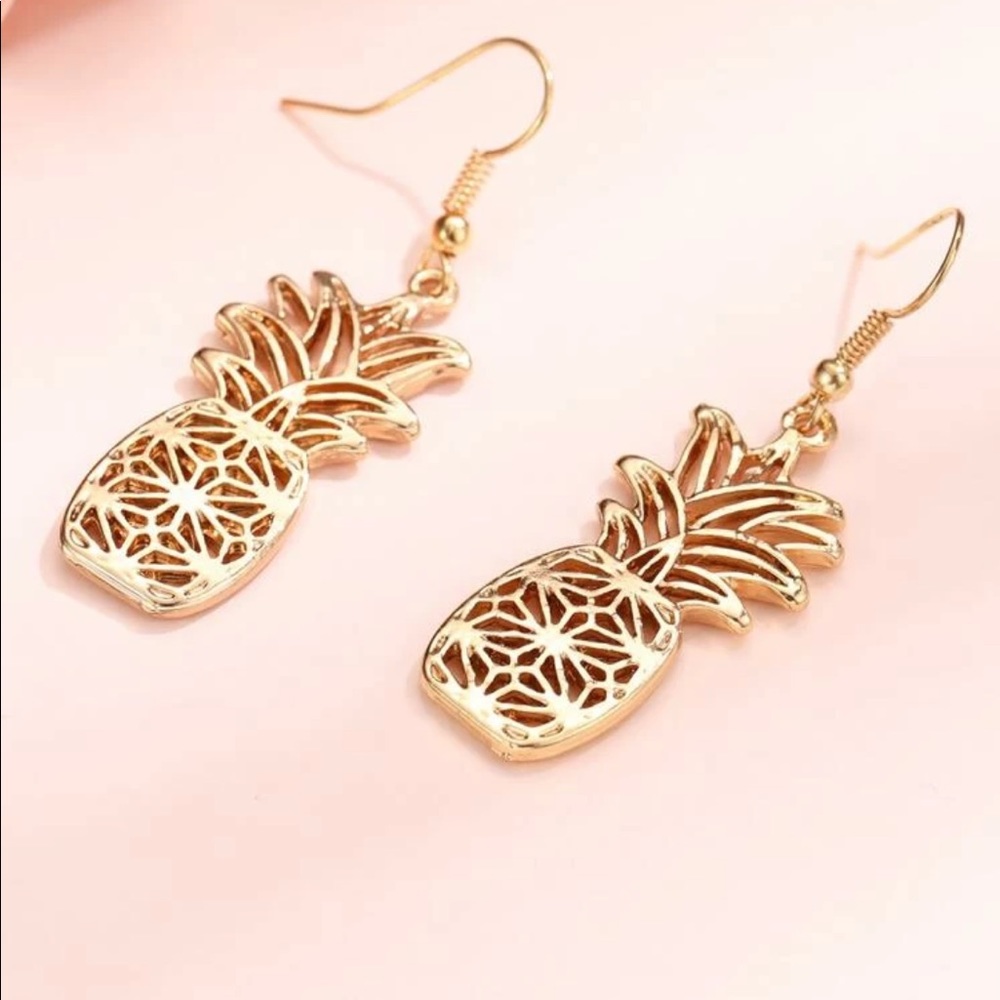 • Emerson • Pineapple Drop Earrings - Picture 3 of 4